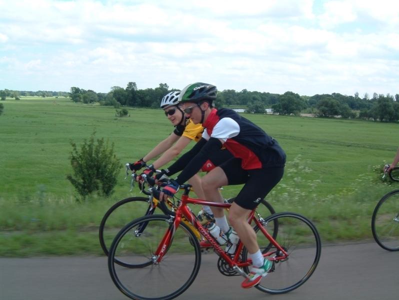 6-14 An der Elbe Tino Benni.jpg