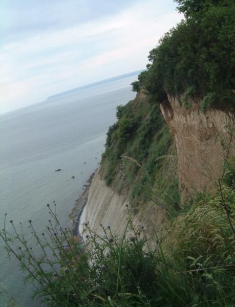 7-10 Arkona See Felsen.jpg