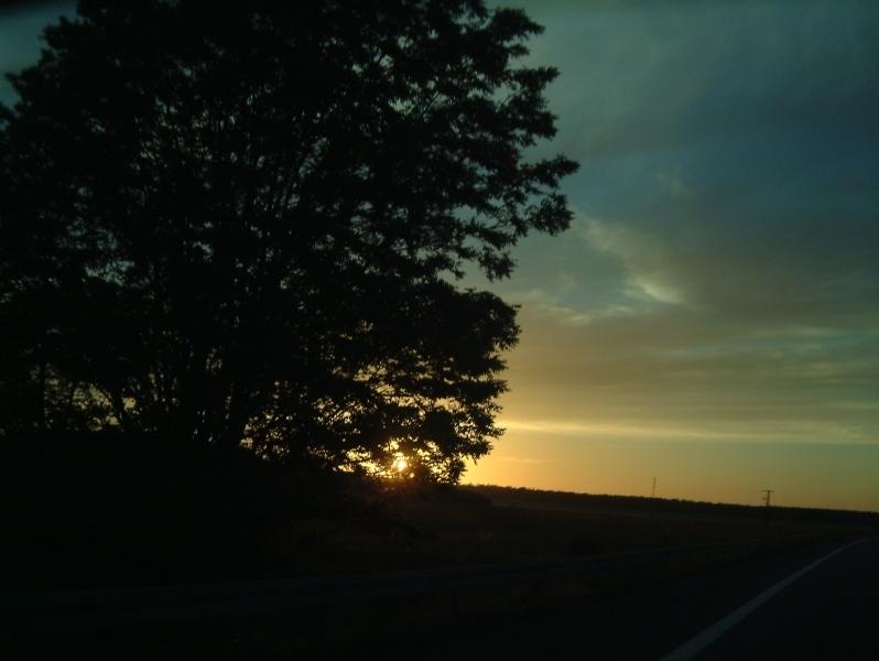 8-21 Sonnenuntergang.jpg