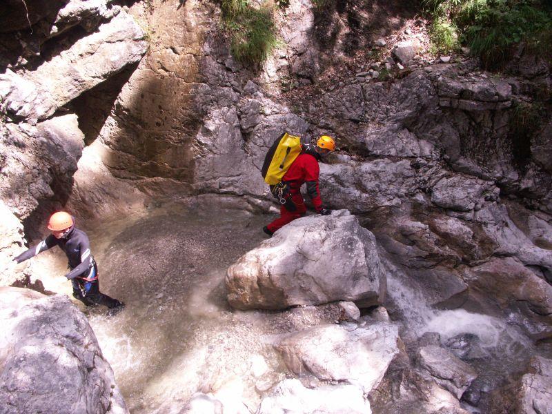 05-08-05 123656 18 Schellaine.JPG