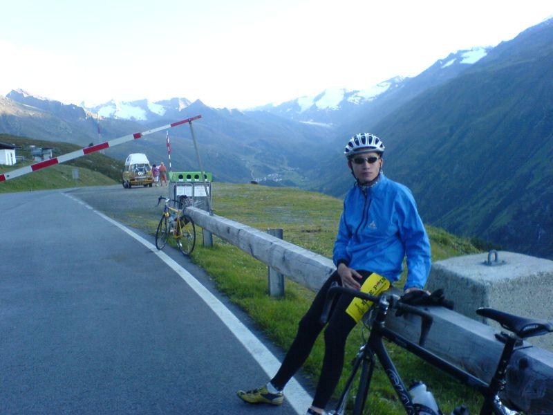 05-08-12 193658 00 Timmelsjoch.JPG