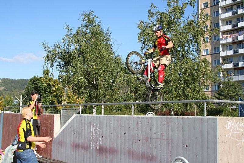 061008 154022 000 Trialtour.jpg