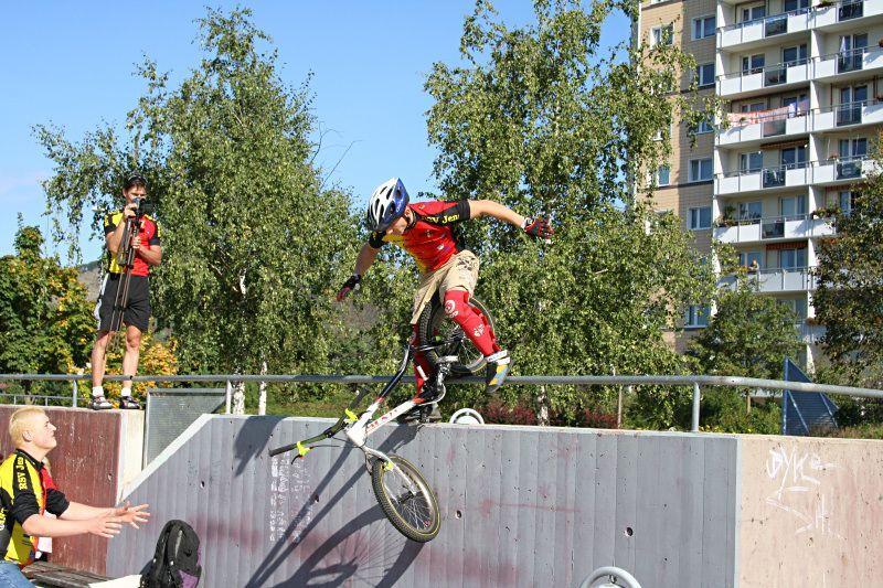 061008 154024 000 Trialtour.jpg