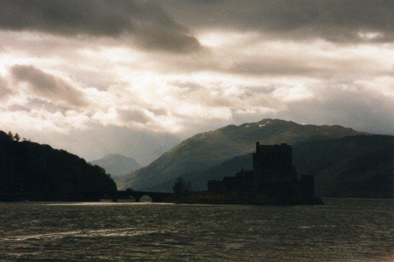 Eilean Donan Castle.jpg
