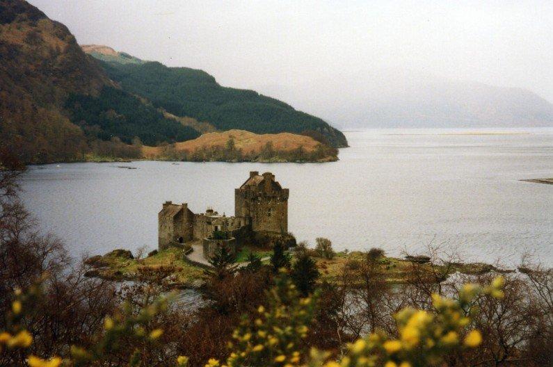 Eilean Donan.jpg